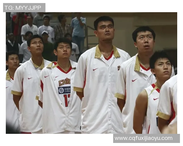 恐龙与姚明的奇妙碰撞：从史前巨兽到现代篮球巨星的跨时空对话